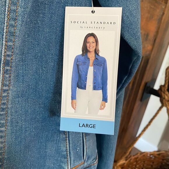 Social Standard Sz L NWT Classic Blue Jean Denim Short Button Front Jacket - Picture 5 of 7
